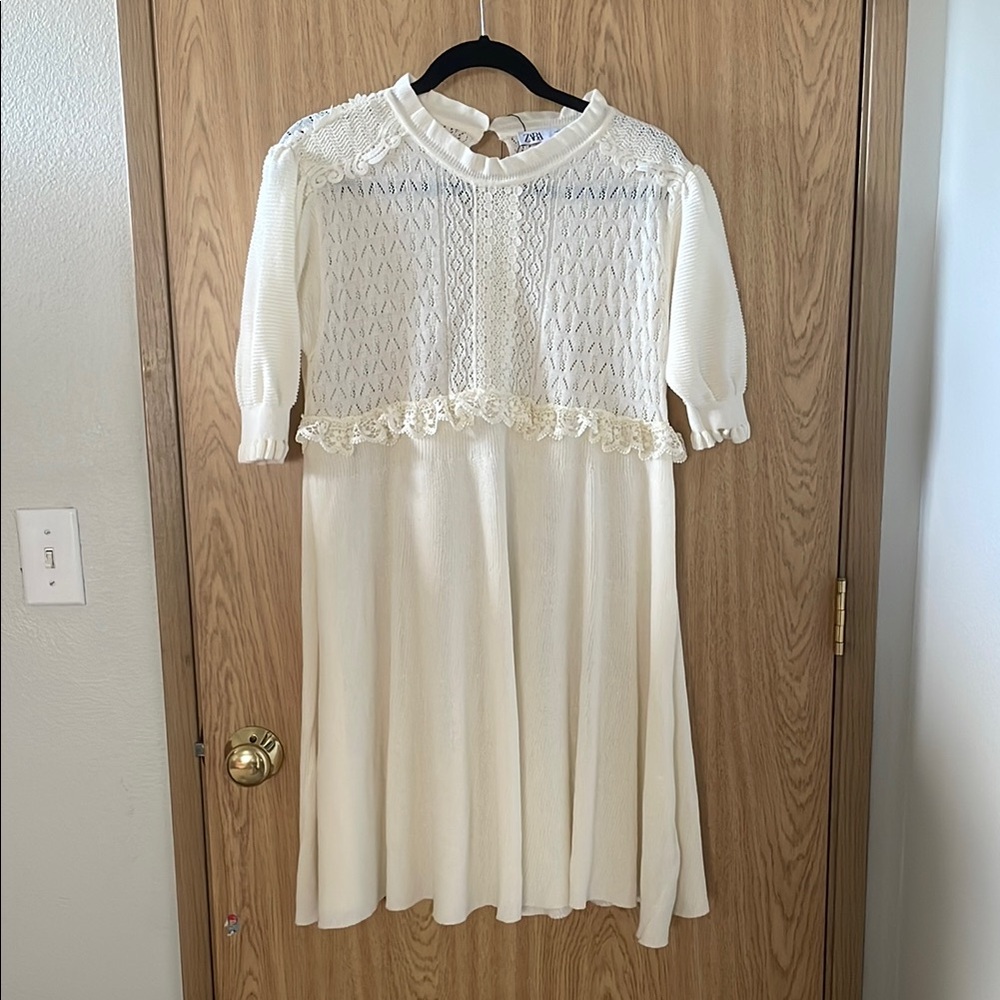 Elegant Cream Lace Dress Zara Sz S NWOT